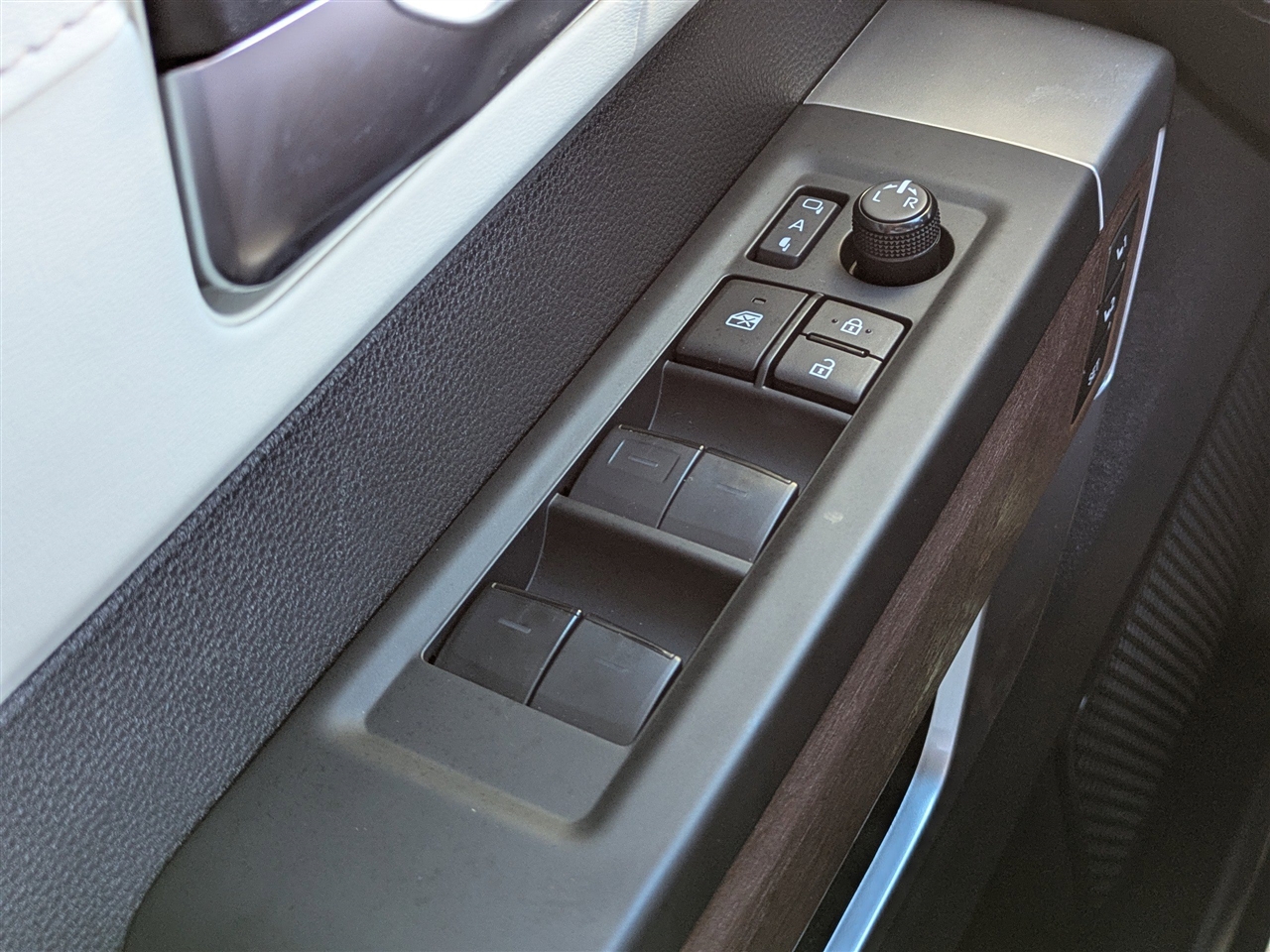 Toyota Tundra 1794 CrewMax 2WD 2024