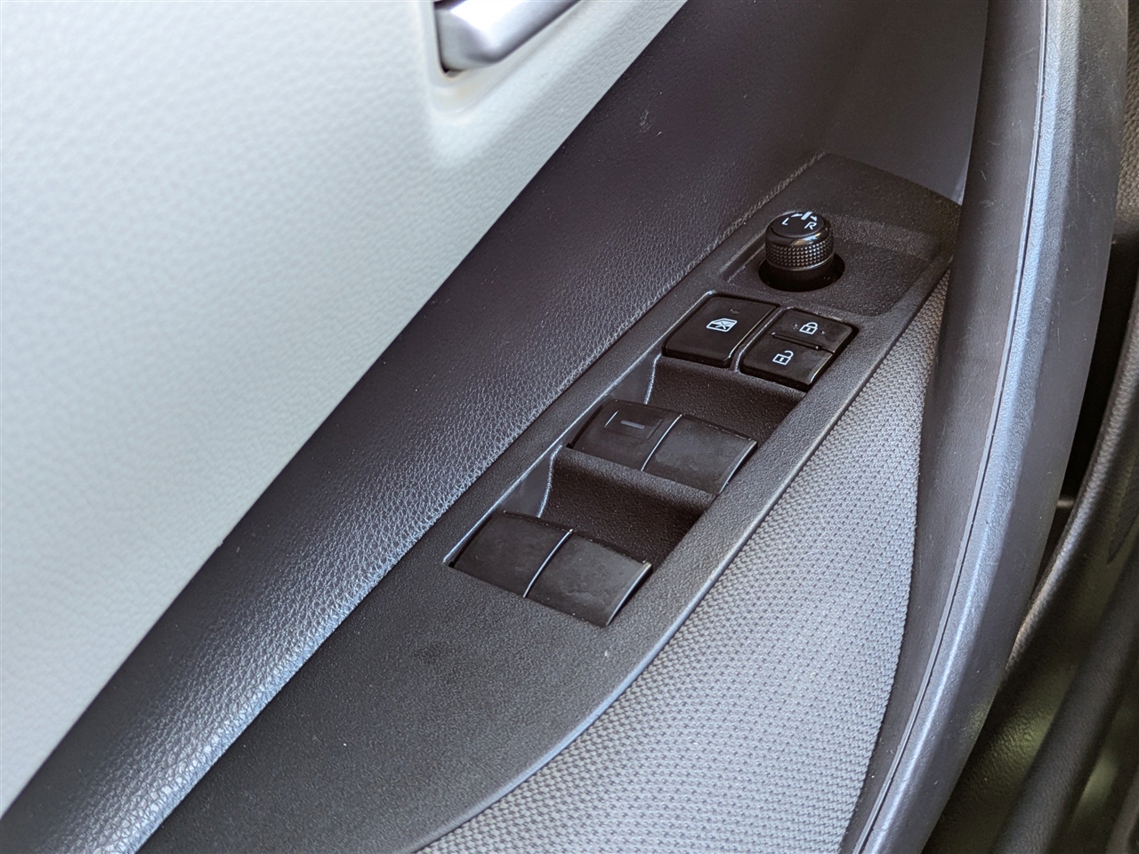 Toyota Corolla LE 2020