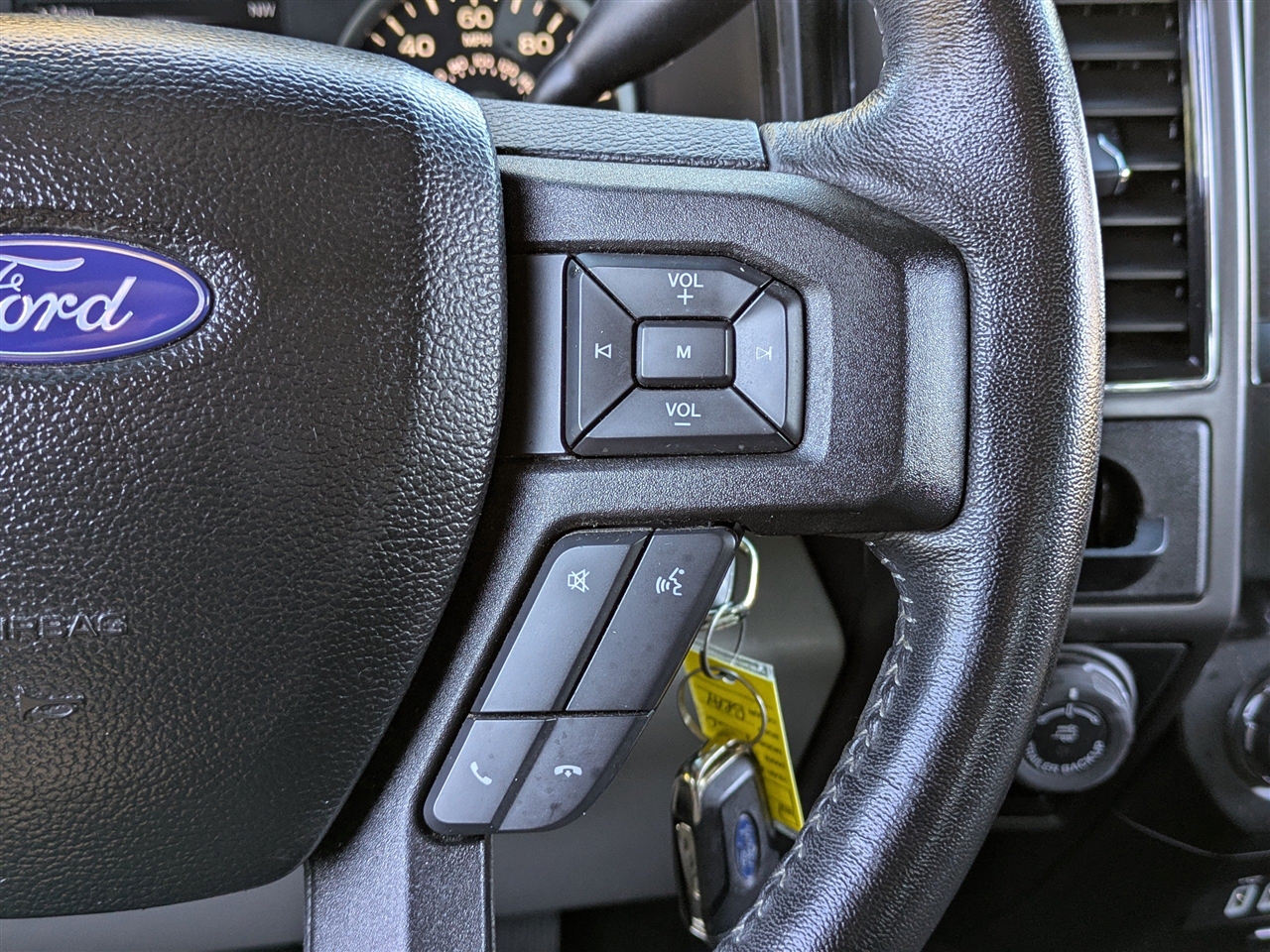 Ford F-150 XLT SuperCrew 6.5-ft. Bed 2WD 2017