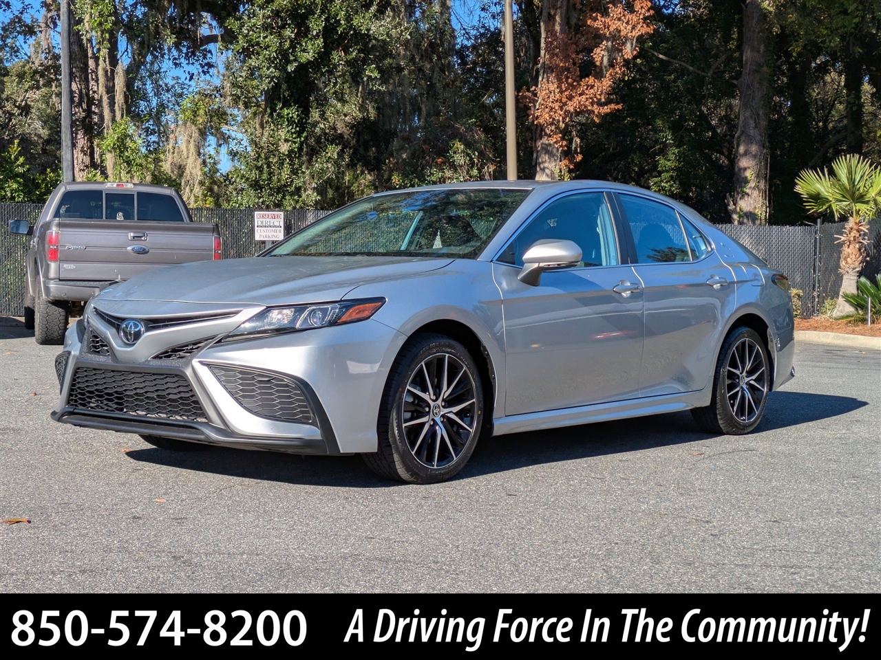 2023 Toyota Camry SE