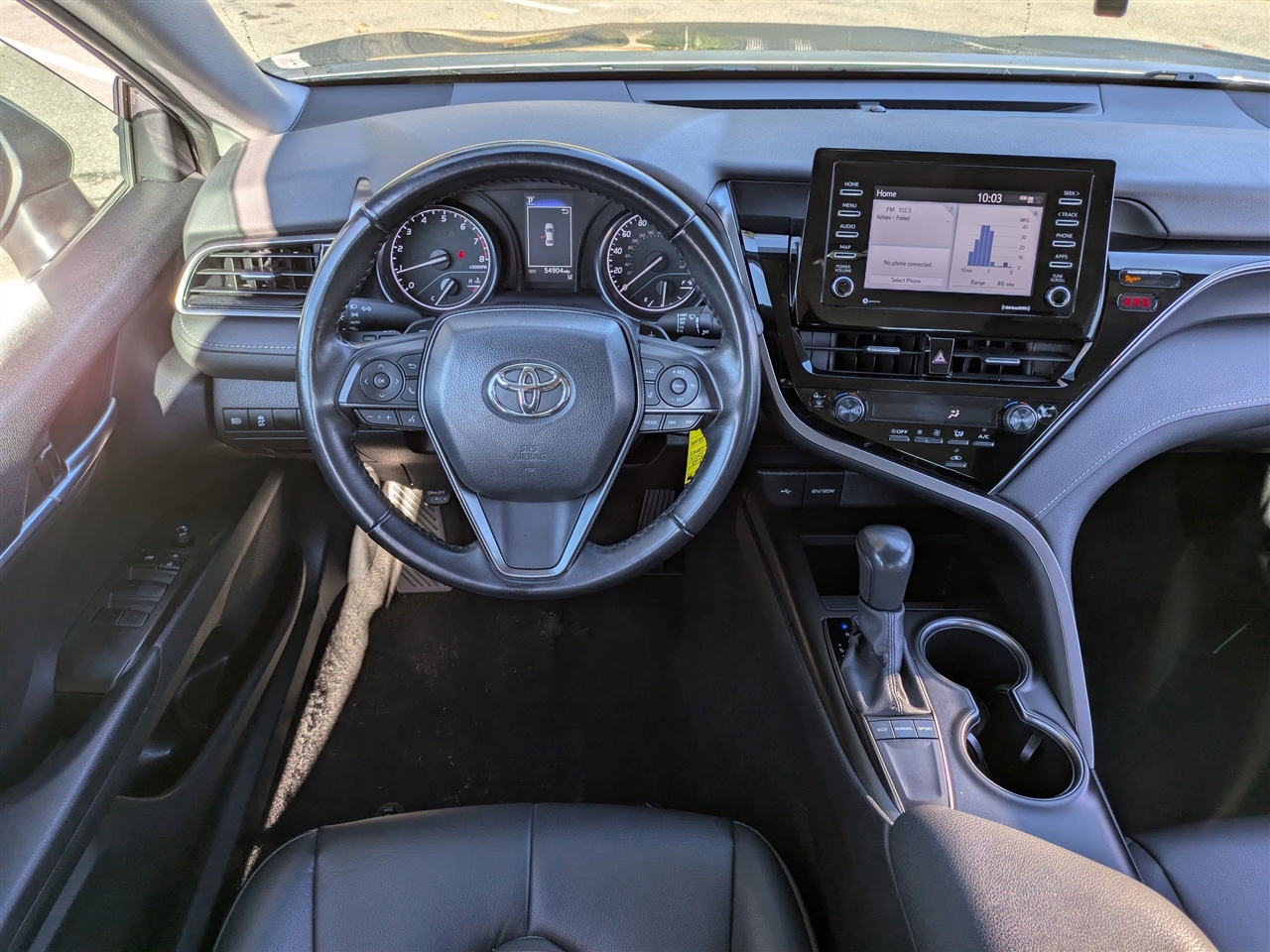 Toyota Camry SE 2023