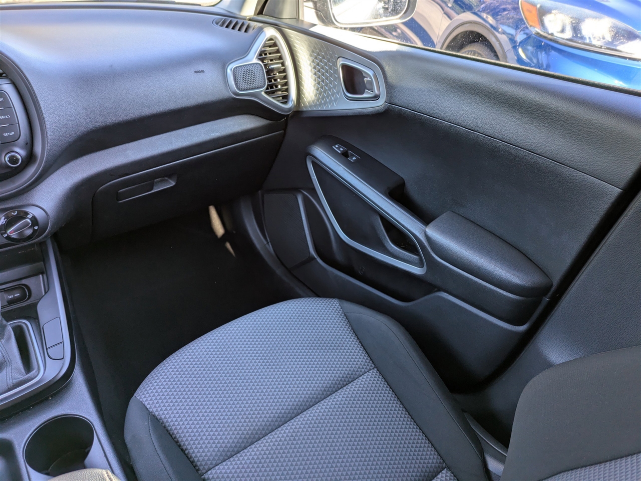 Kia Soul LX CVT 2024