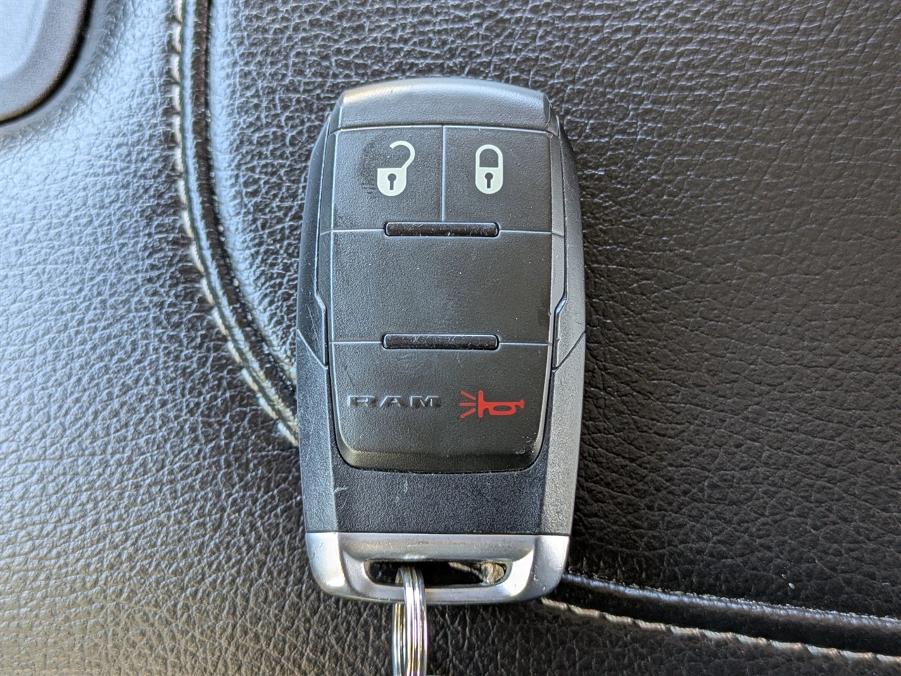 RAM 2500 Tradesman Crew Cab SWB 4WD 2020