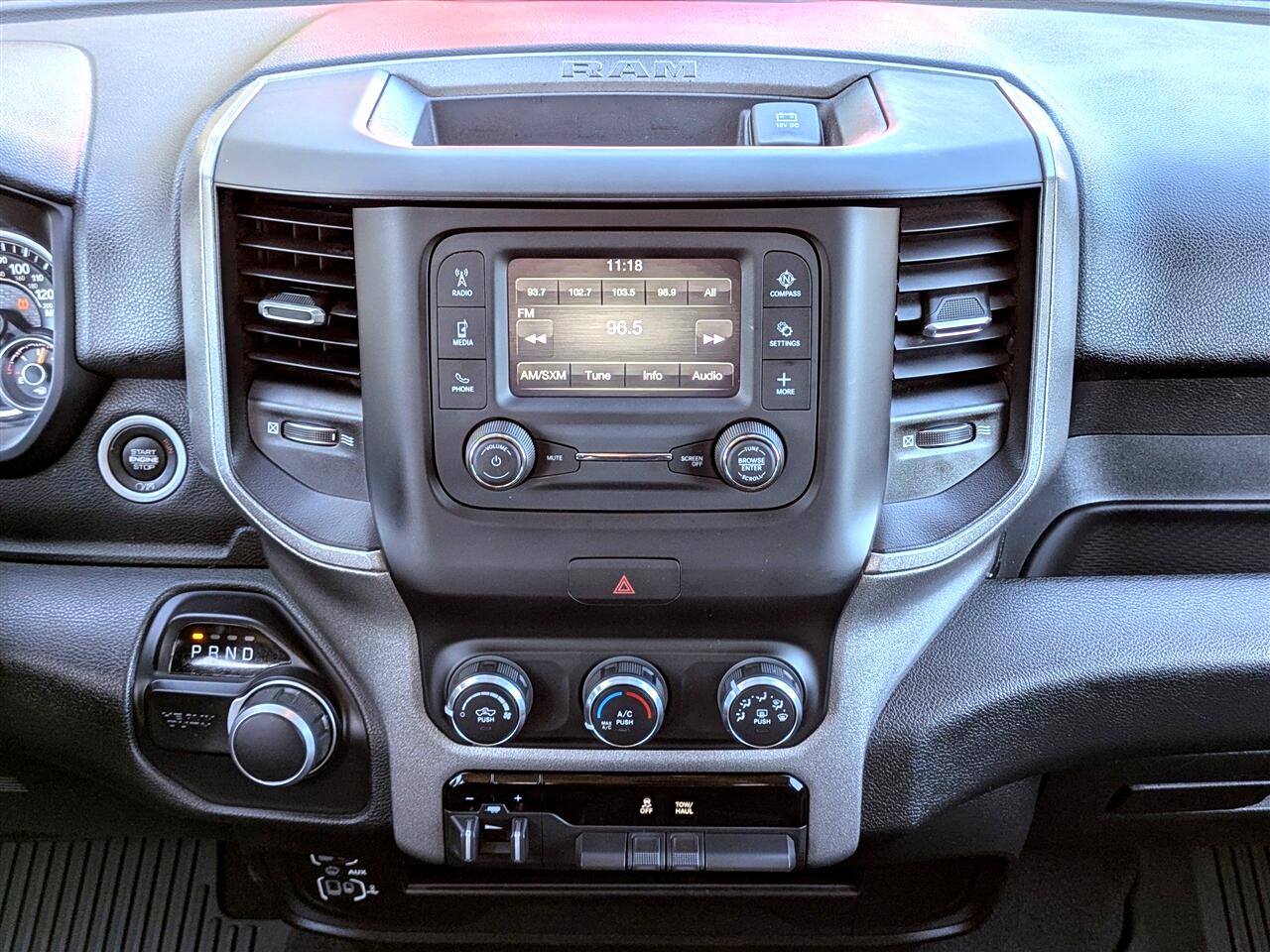 RAM 2500 Tradesman Crew Cab SWB 4WD 2020