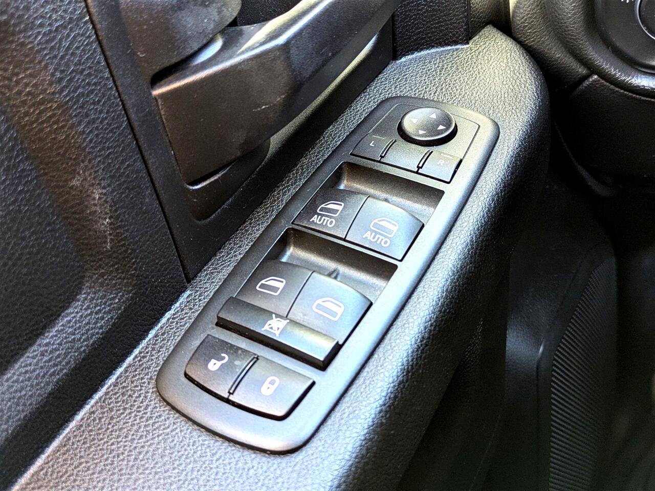 RAM 2500 Tradesman Crew Cab SWB 4WD 2020