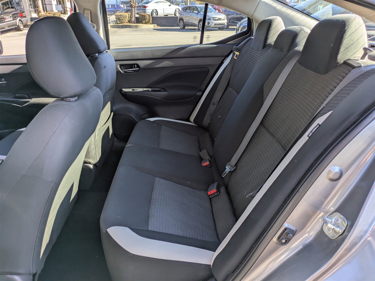 Nissan Versa SV 2021