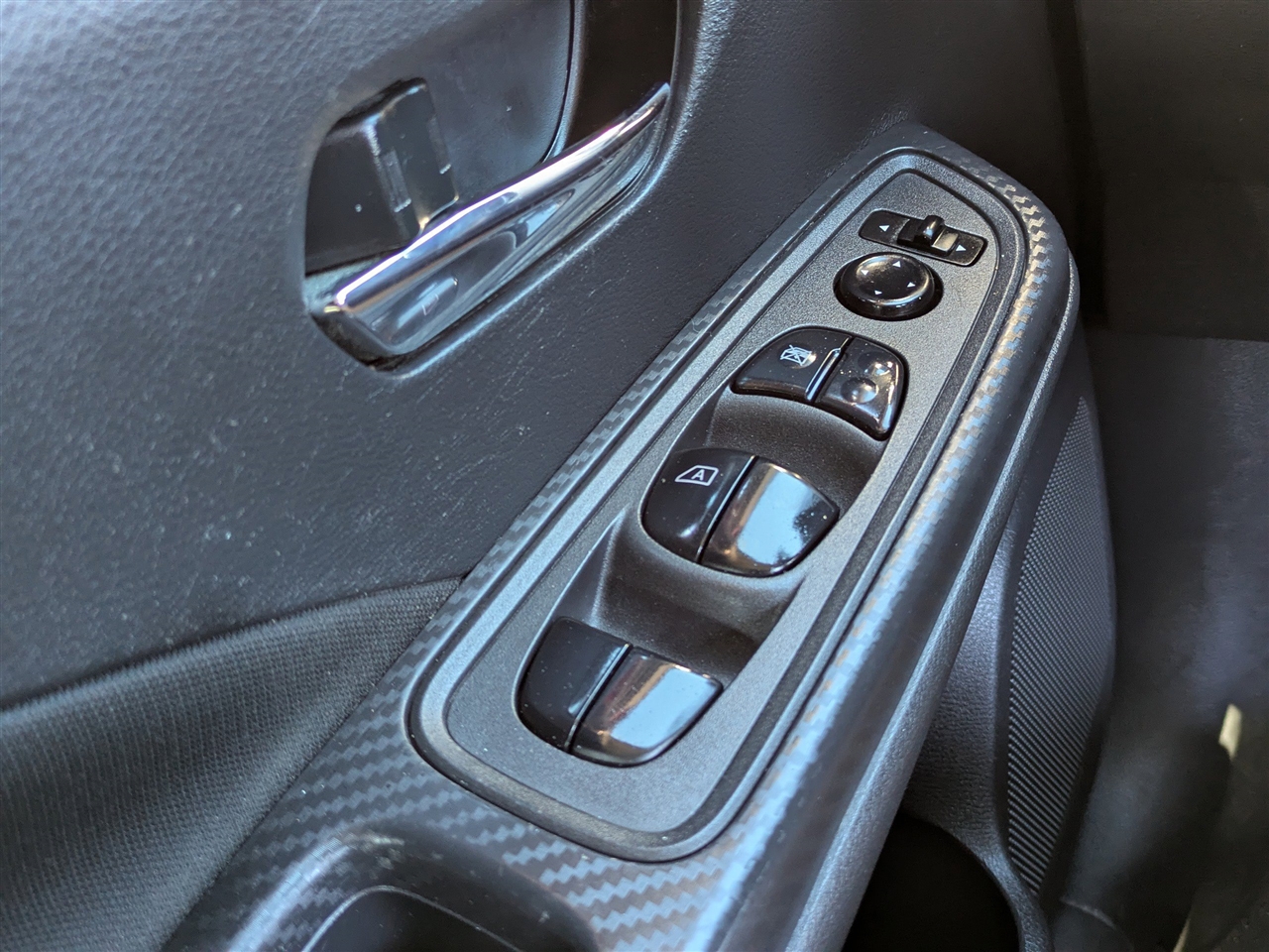 Nissan Versa SV 2021