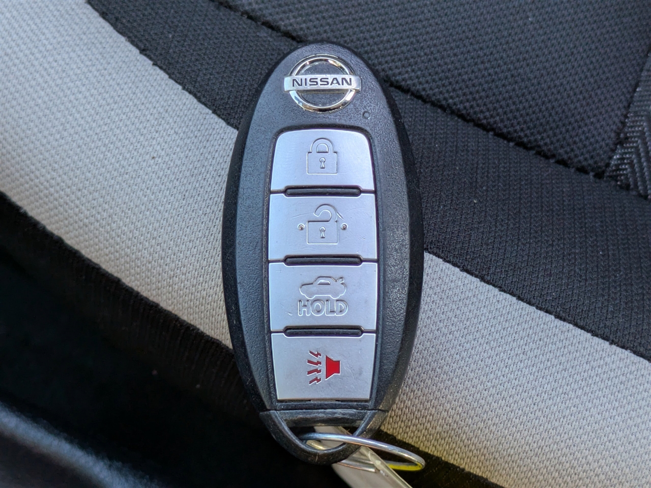 Nissan Versa SV 2021