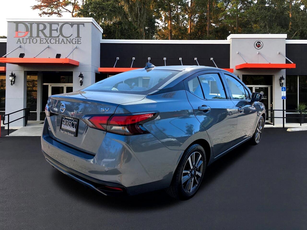 Nissan Versa SV 2021