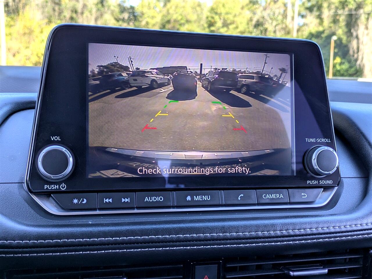 Nissan Rogue SV 2022