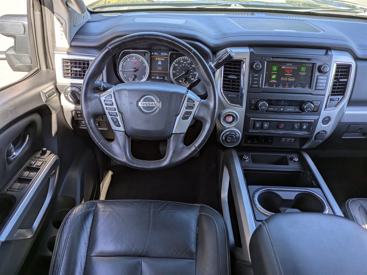 Nissan Titan PRO-4X Crew Cab 4WD 2019