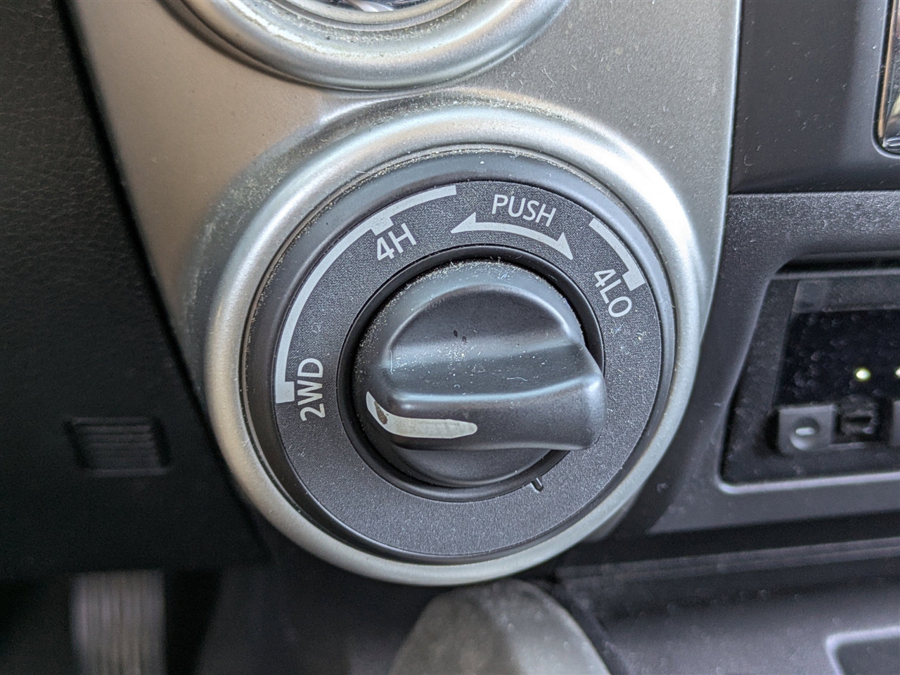 Nissan Titan PRO-4X Crew Cab 4WD 2019