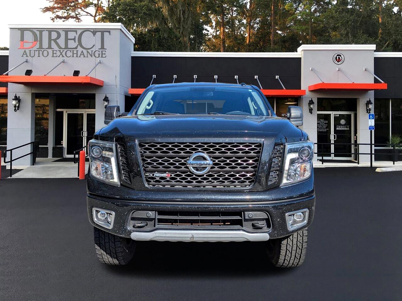 Nissan Titan PRO-4X Crew Cab 4WD 2019