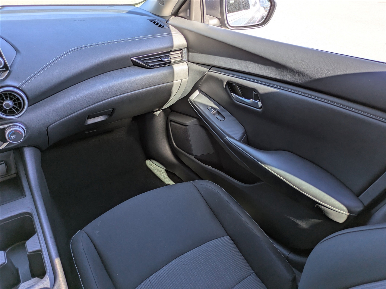 Nissan Sentra SV 2025