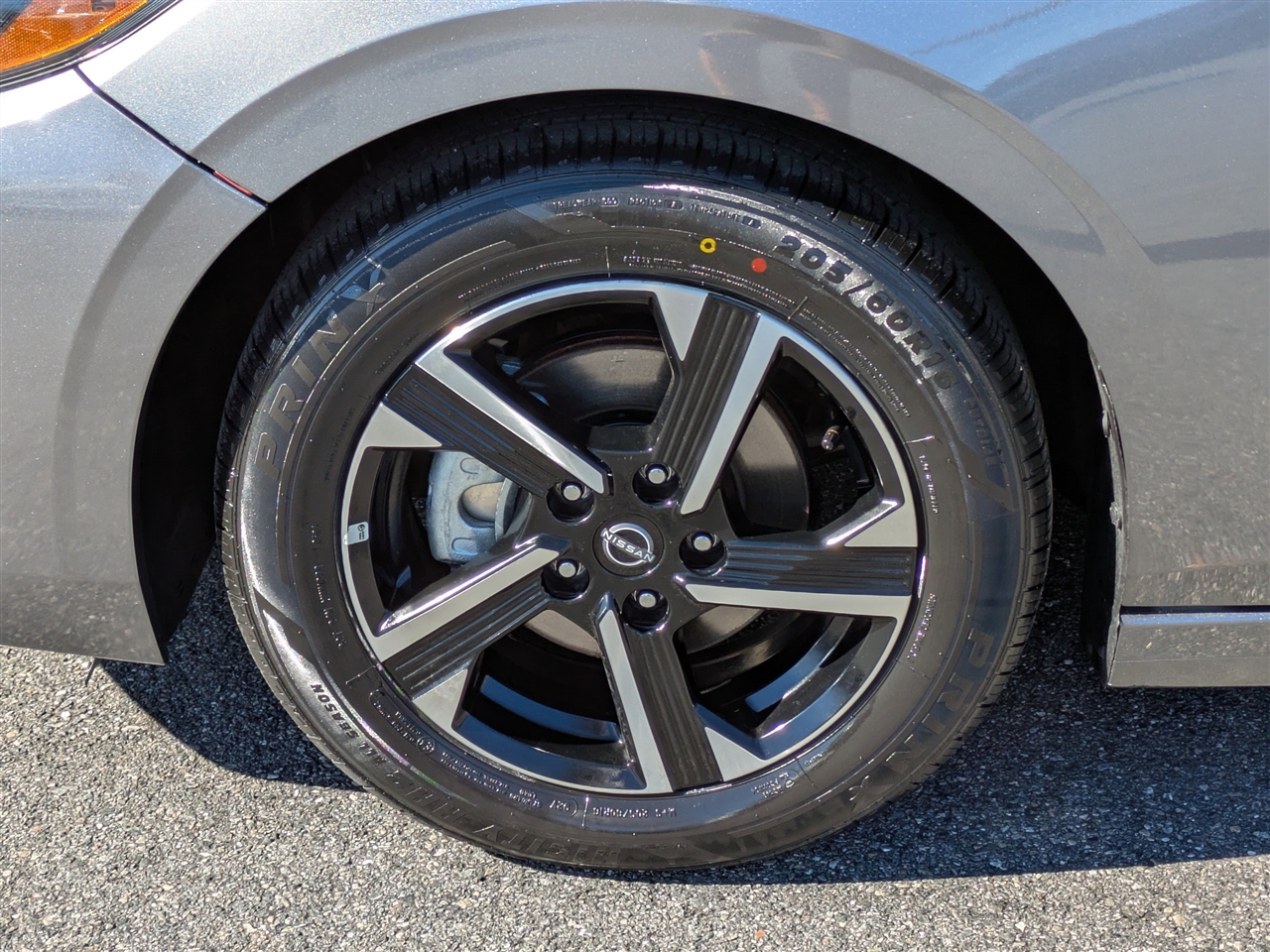 Nissan Sentra SV 2025