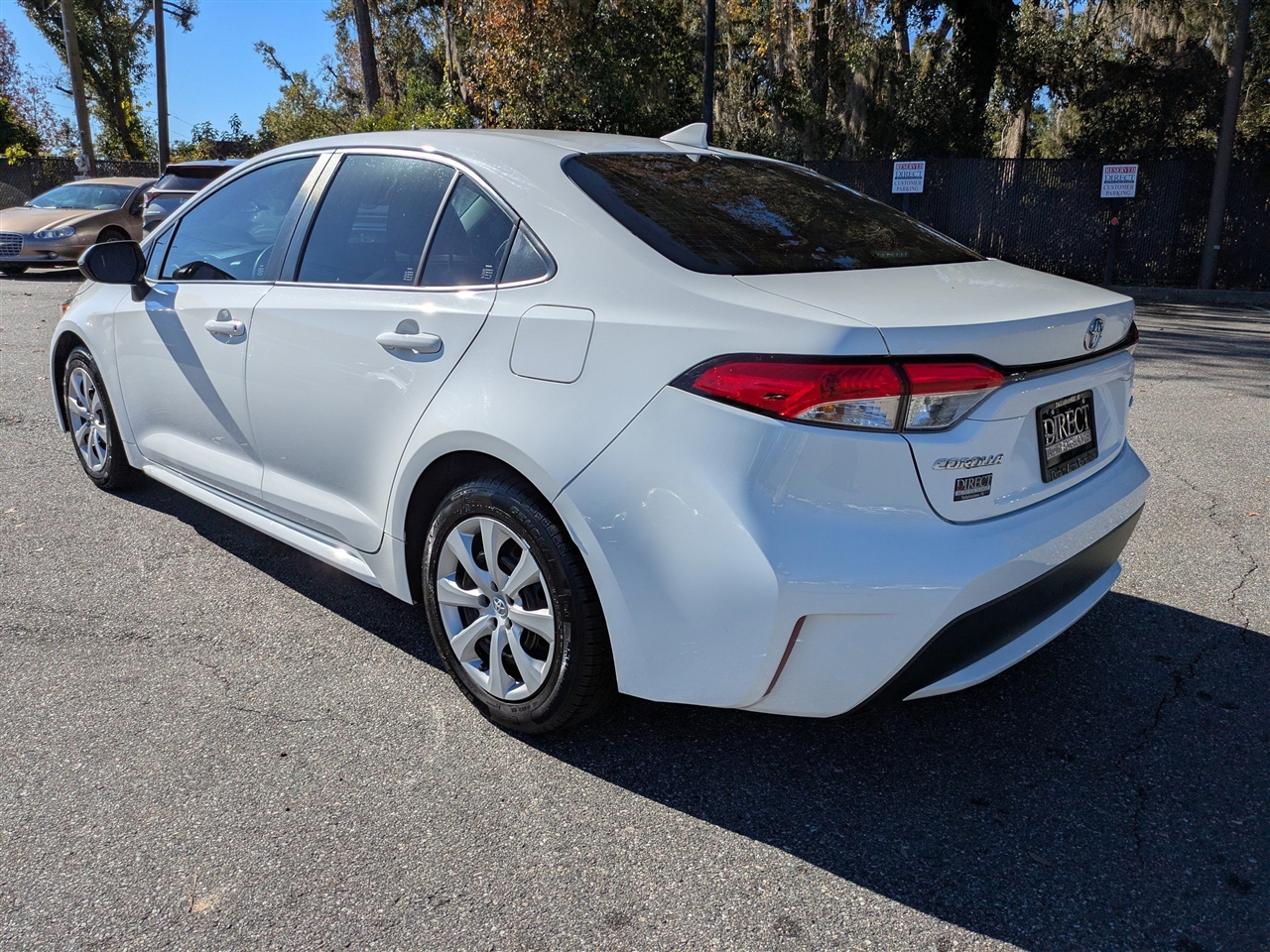 Toyota Corolla LE Hybrid 2022