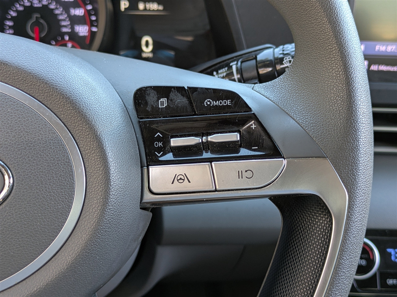 Hyundai Elantra SEL 2022