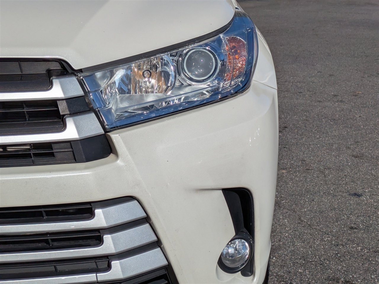 Toyota Highlander XLE FWD V6 2018