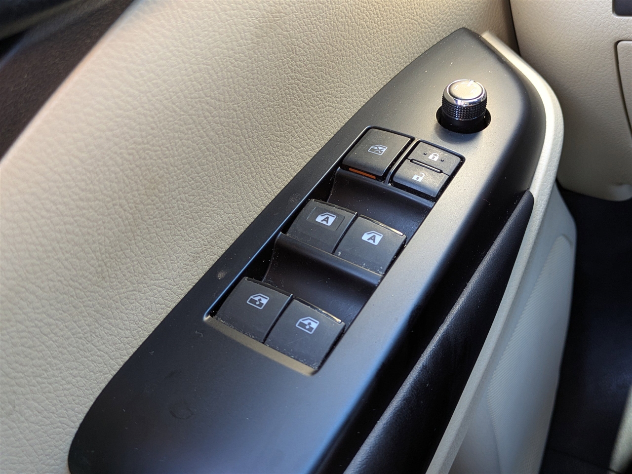 Toyota Highlander XLE FWD V6 2018