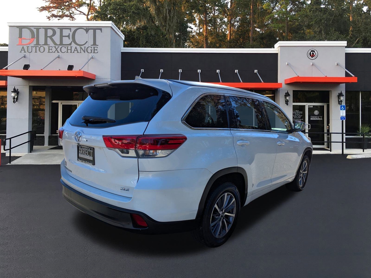 Toyota Highlander XLE FWD V6 2018