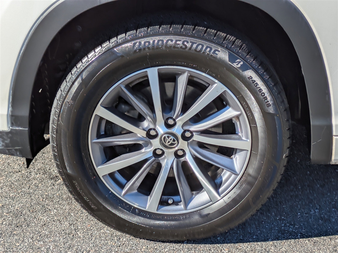 Toyota Highlander XLE FWD V6 2018