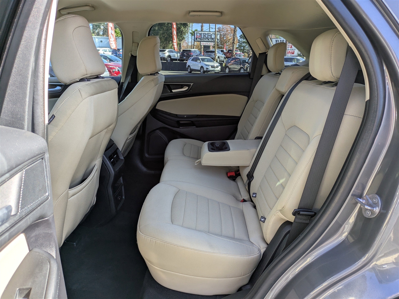 Ford Edge SE FWD 2021