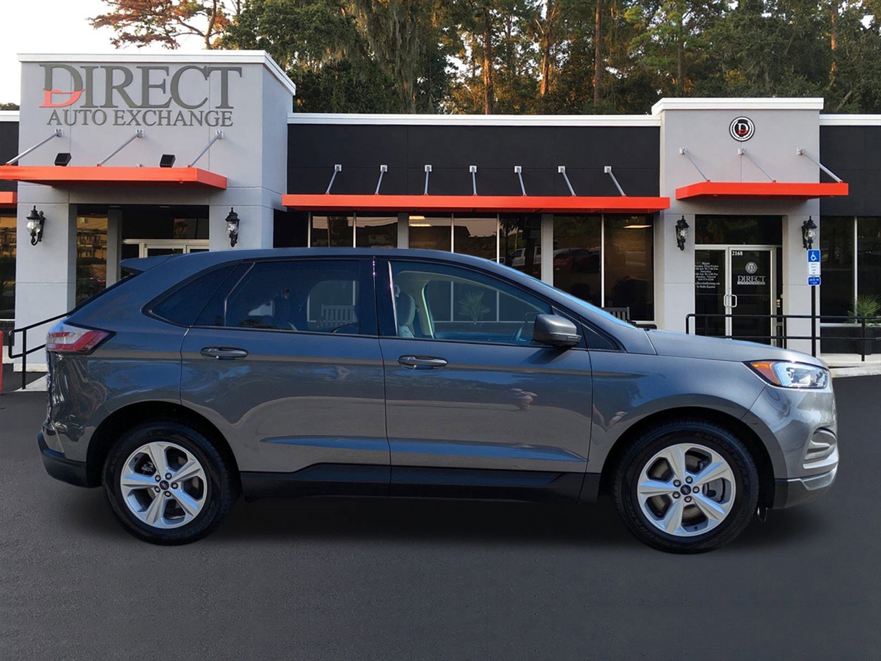 Ford Edge SE FWD 2021