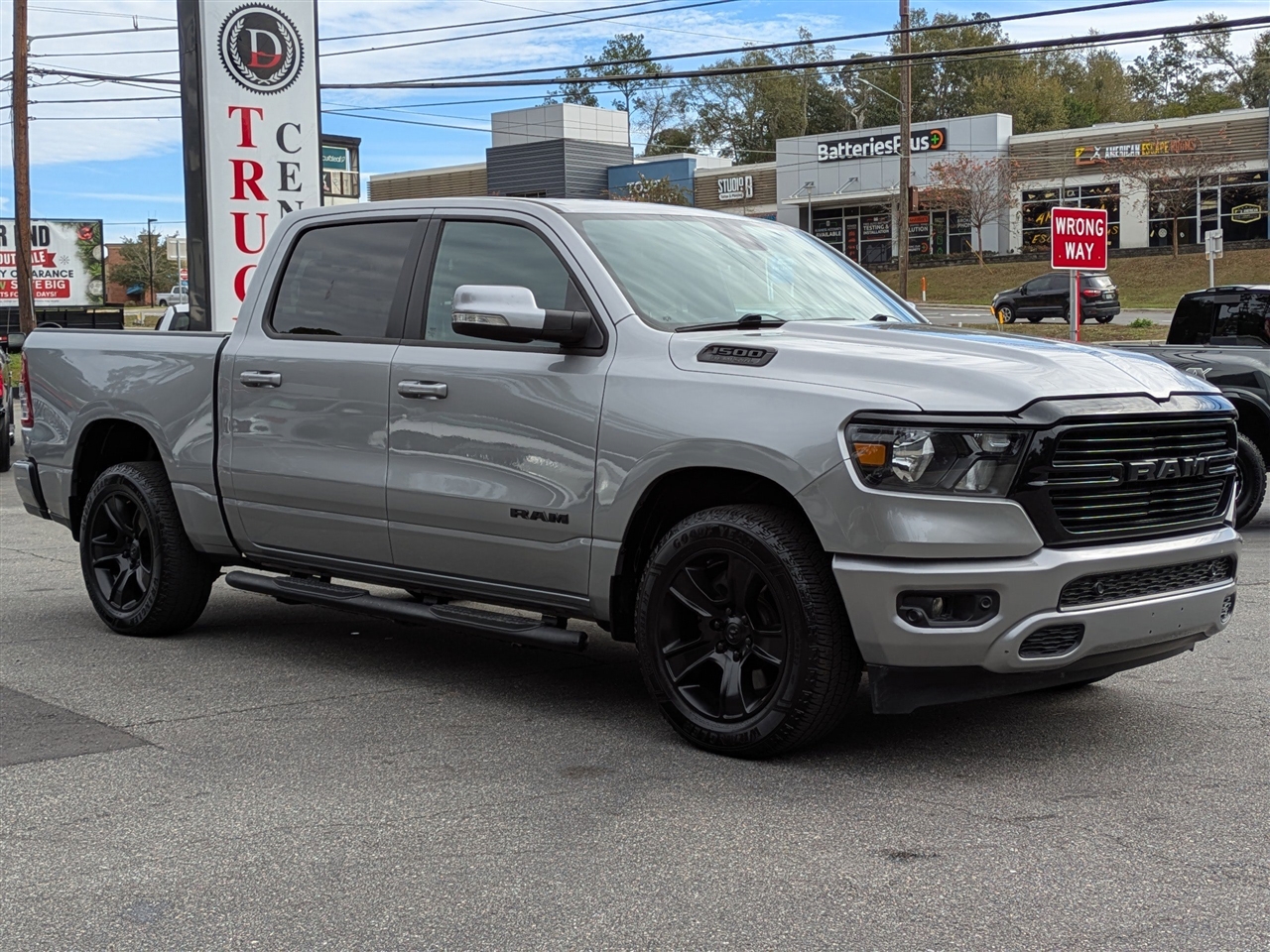 RAM 1500 Big Horn Crew Cab SWB 2WD 2020