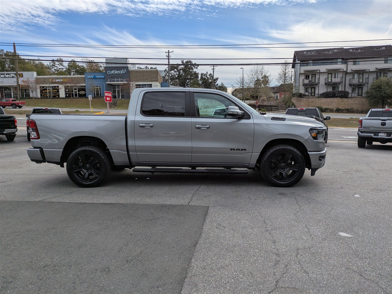 RAM 1500 Big Horn Crew Cab SWB 2WD 2020