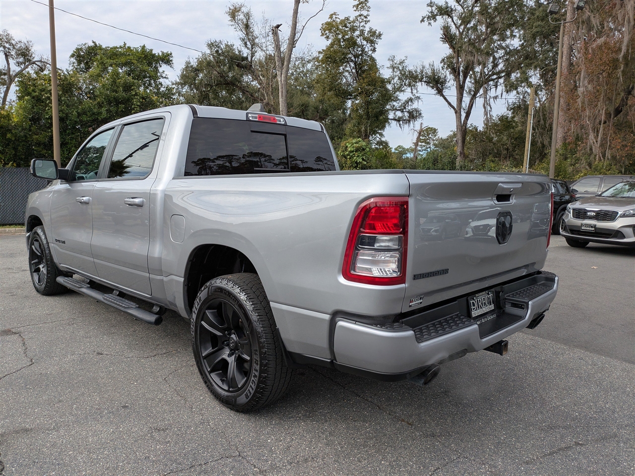 RAM 1500 Big Horn Crew Cab SWB 2WD 2020