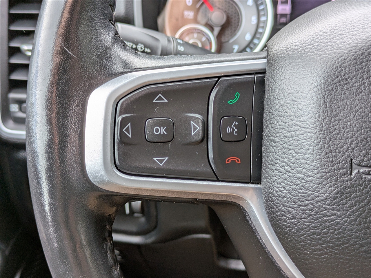 RAM 1500 Big Horn Crew Cab SWB 2WD 2020