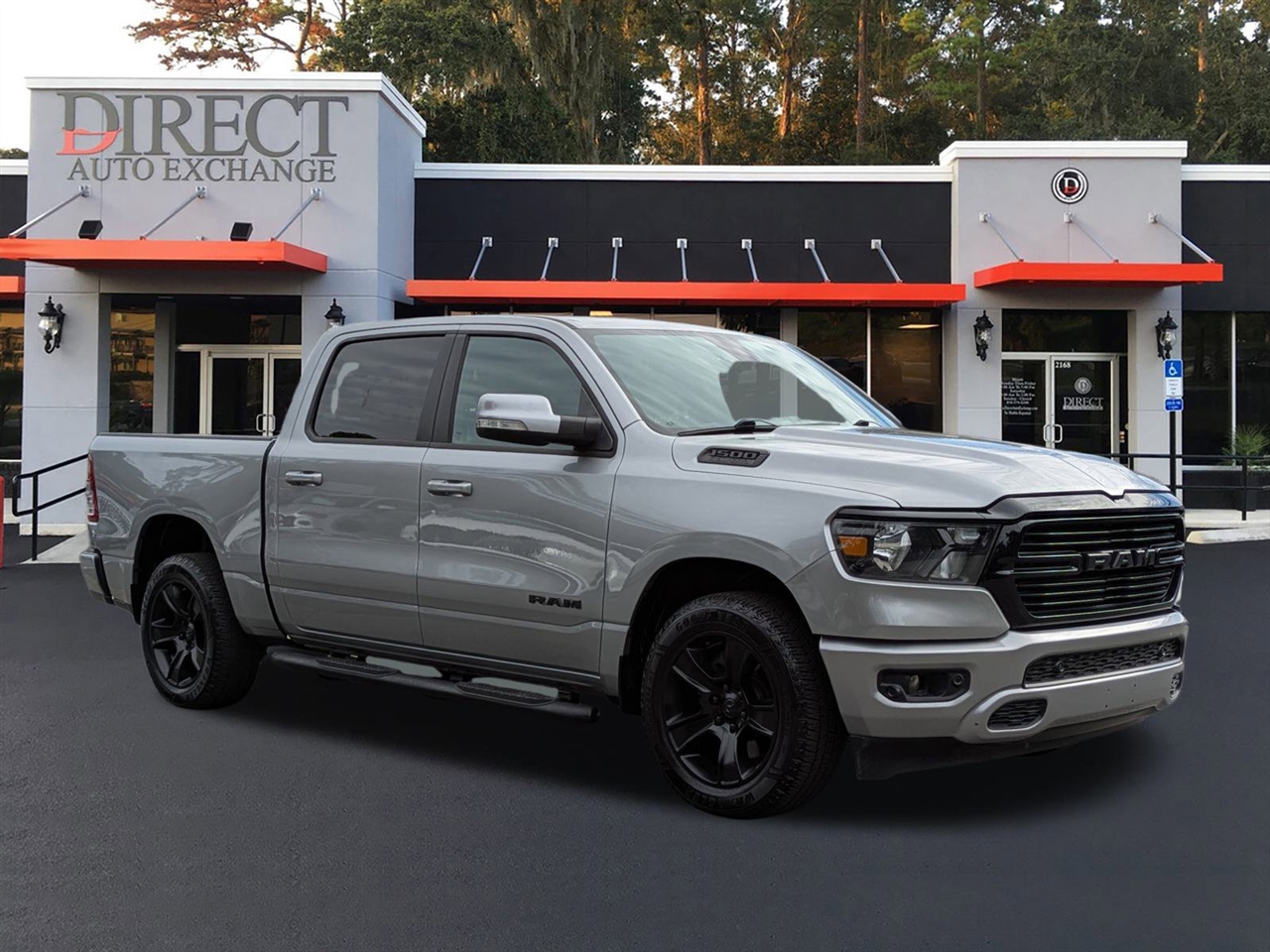 RAM 1500 Big Horn Crew Cab SWB 2WD 2020