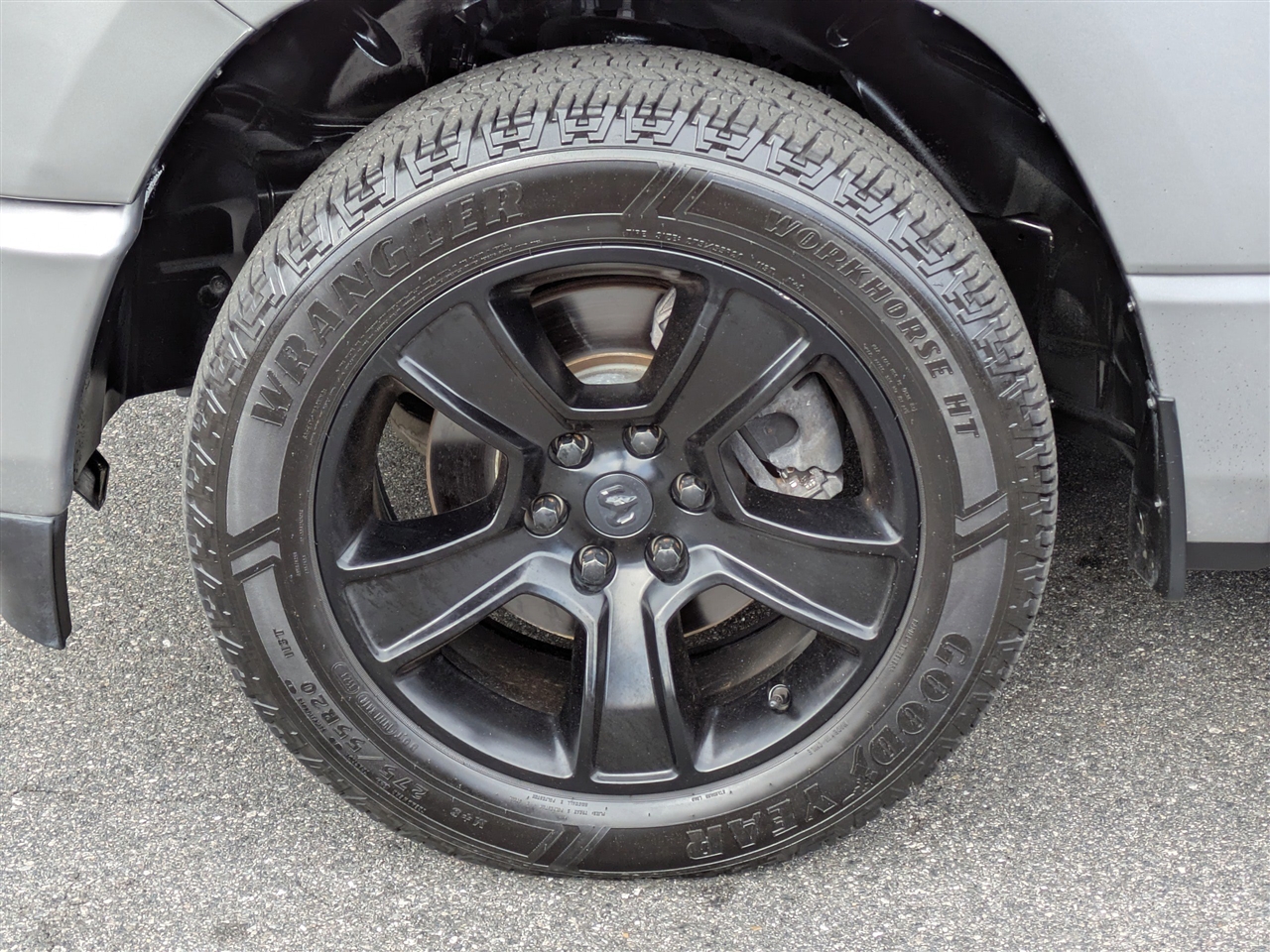 RAM 1500 Big Horn Crew Cab SWB 2WD 2020