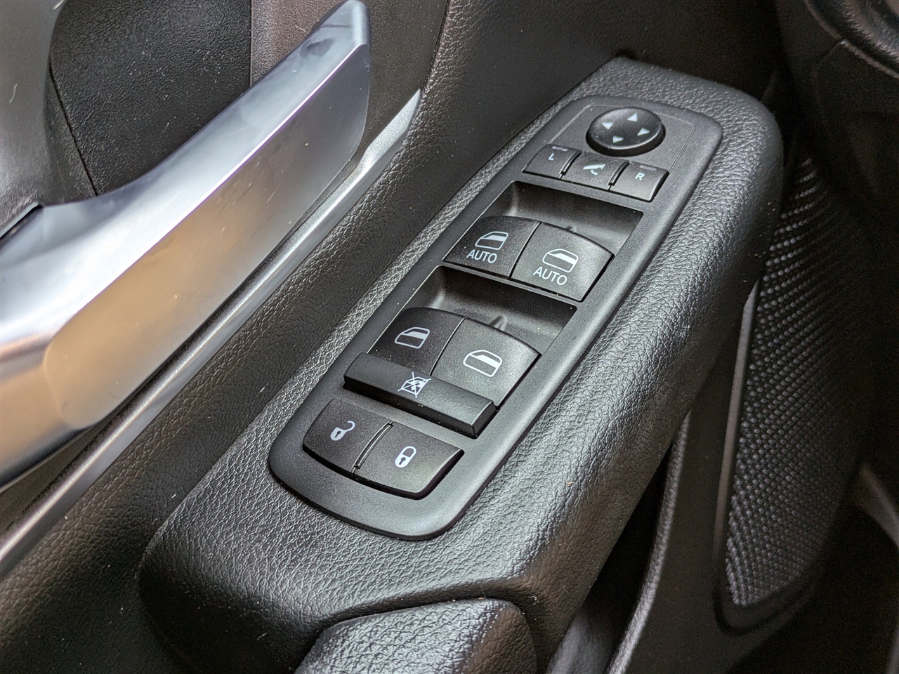 RAM 1500 Big Horn Crew Cab SWB 2WD 2020