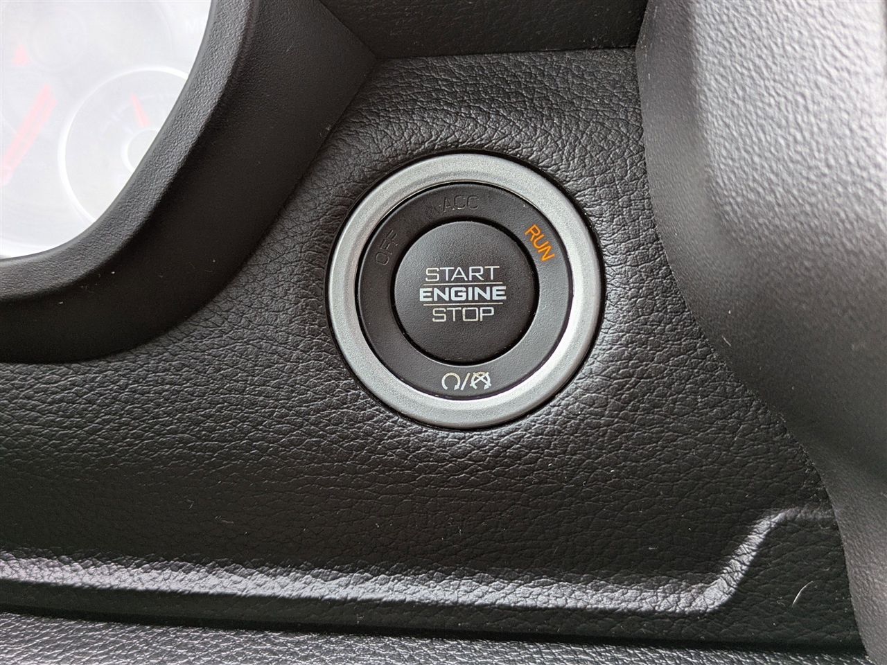 RAM 1500 Big Horn Crew Cab SWB 2WD 2020