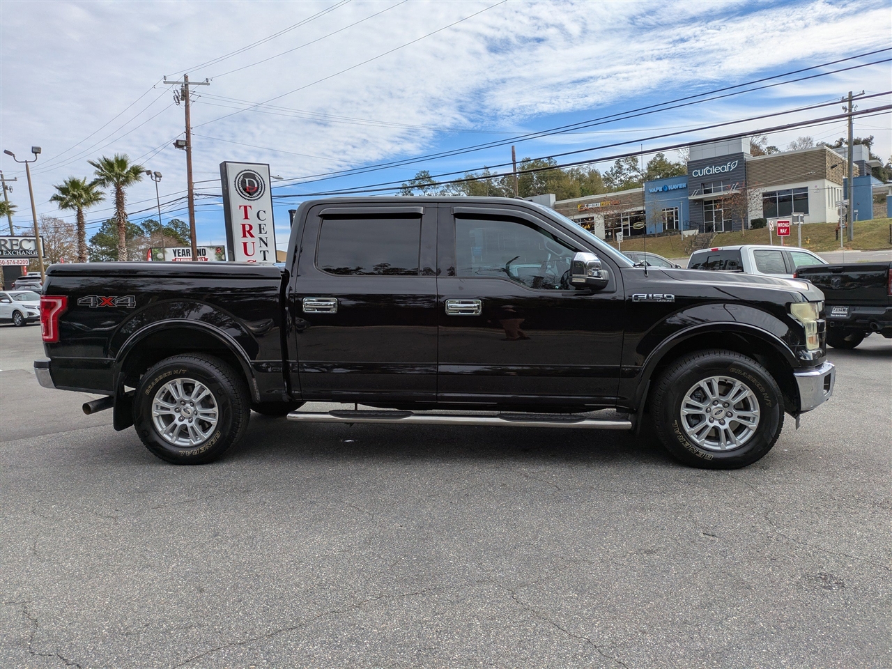 Ford F-150 Lariat SuperCrew 5.5-ft. Bed 4WD 2016