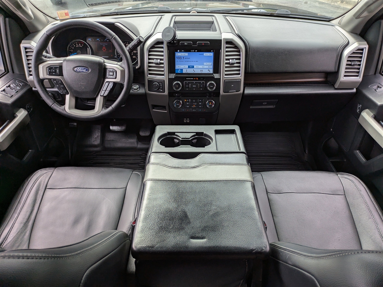 Ford F-150 Lariat SuperCrew 5.5-ft. Bed 4WD 2016