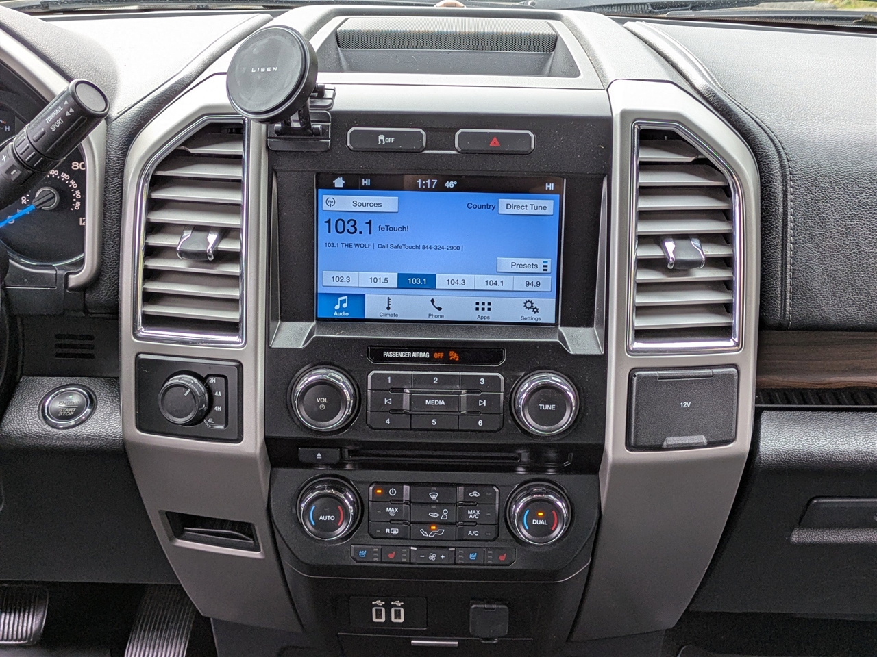 Ford F-150 Lariat SuperCrew 5.5-ft. Bed 4WD 2016