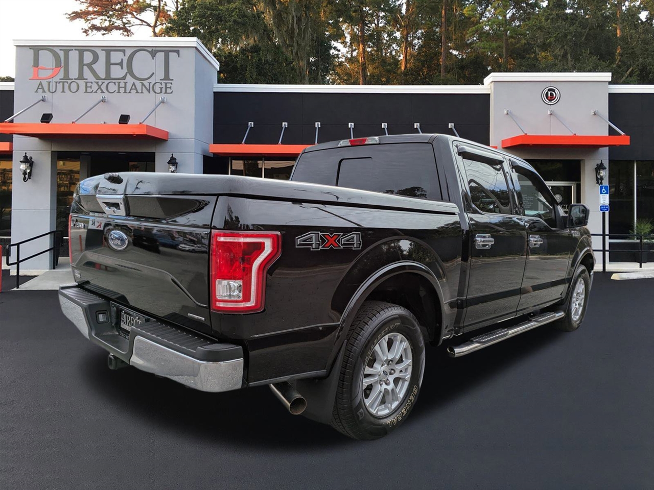 Ford F-150 Lariat SuperCrew 5.5-ft. Bed 4WD 2016