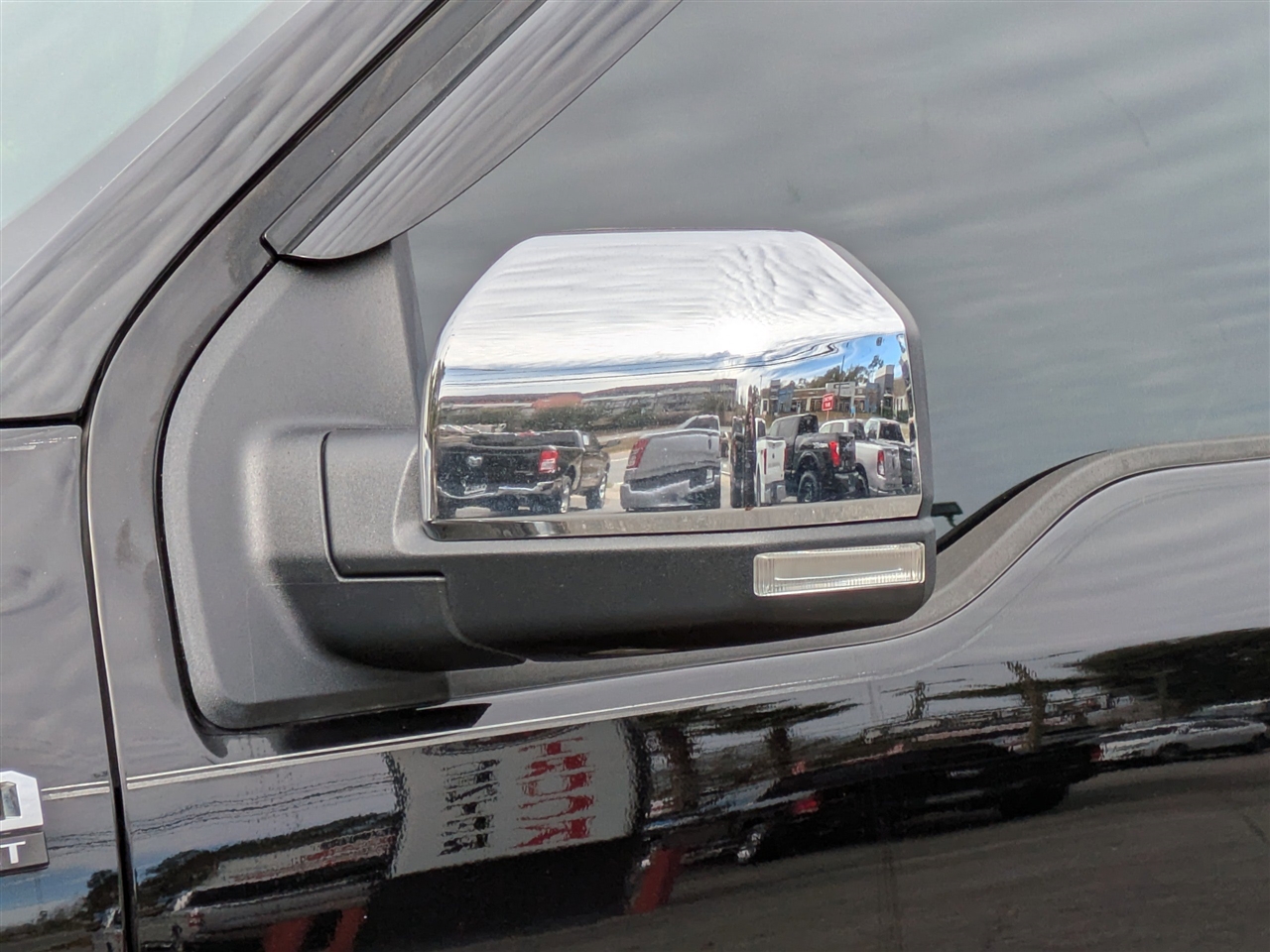 Ford F-150 Lariat SuperCrew 5.5-ft. Bed 4WD 2016