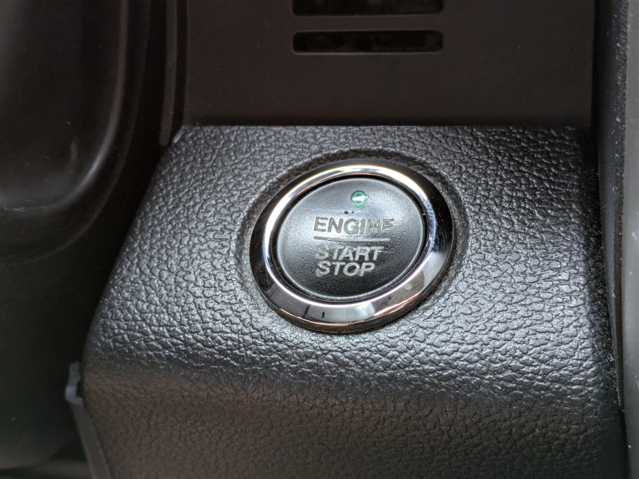 Ford F-150 Lariat SuperCrew 5.5-ft. Bed 4WD 2016