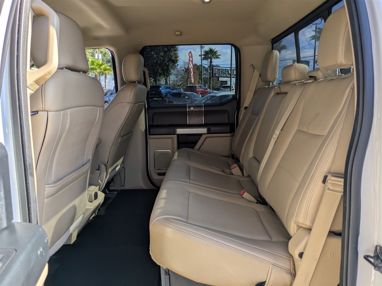 Ford F-250 SD Lariat Crew Cab 4WD 2019