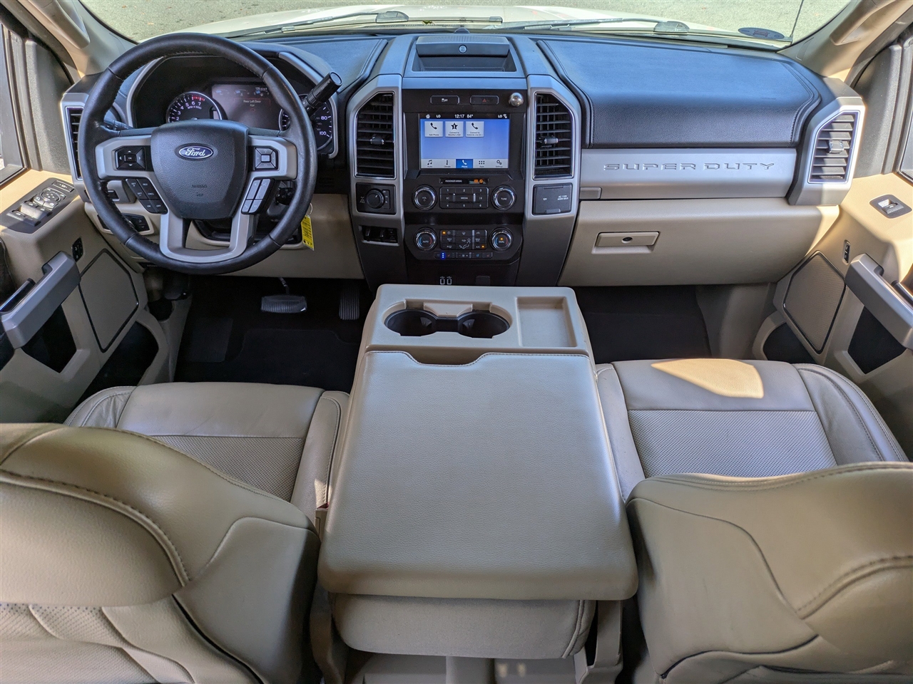 Ford F-250 SD Lariat Crew Cab 4WD 2019