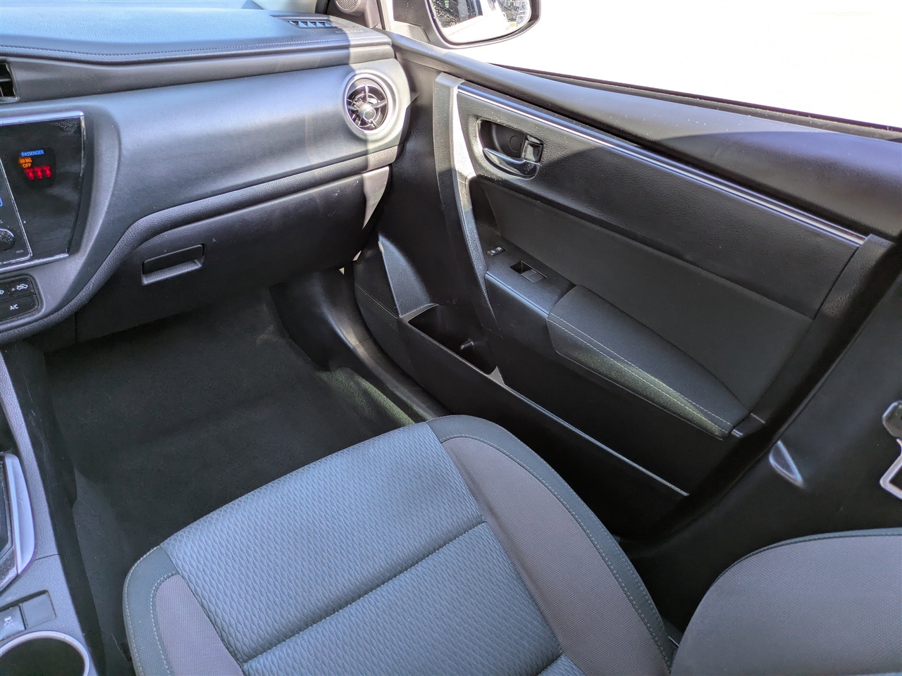 Toyota Corolla LE CVT 2019