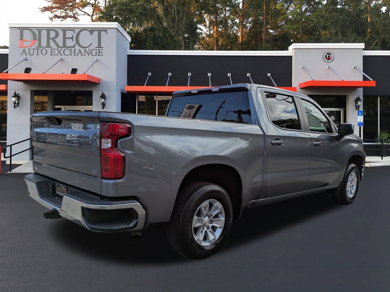 Chevrolet Silverado 1500 LT Crew Cab 2WD 2021