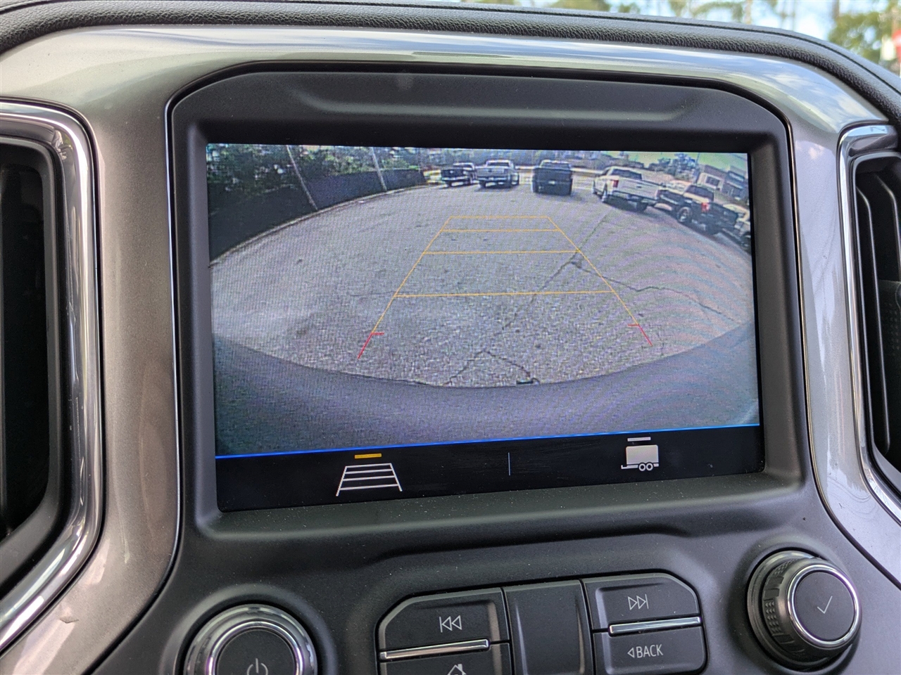 Chevrolet Silverado 1500 LT Crew Cab 2WD 2021