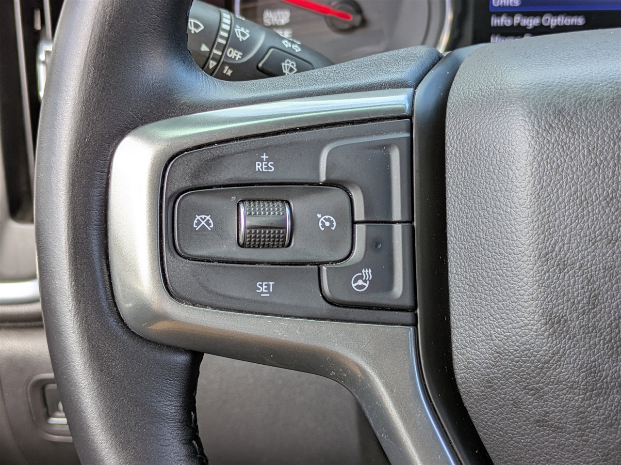 Chevrolet Silverado 1500 LT Crew Cab 2WD 2021