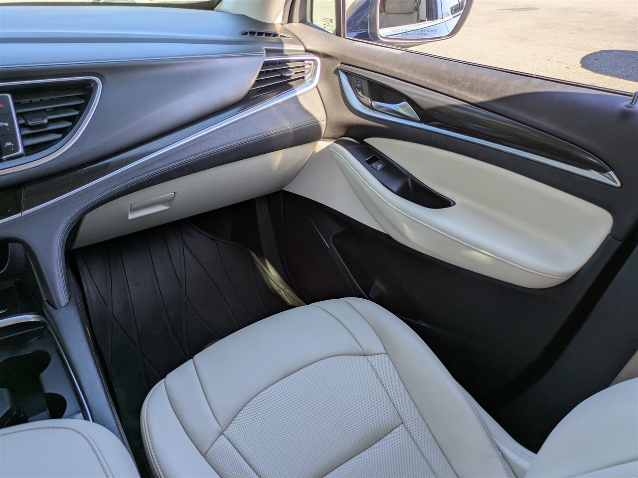 Buick Enclave Essence FWD 2022