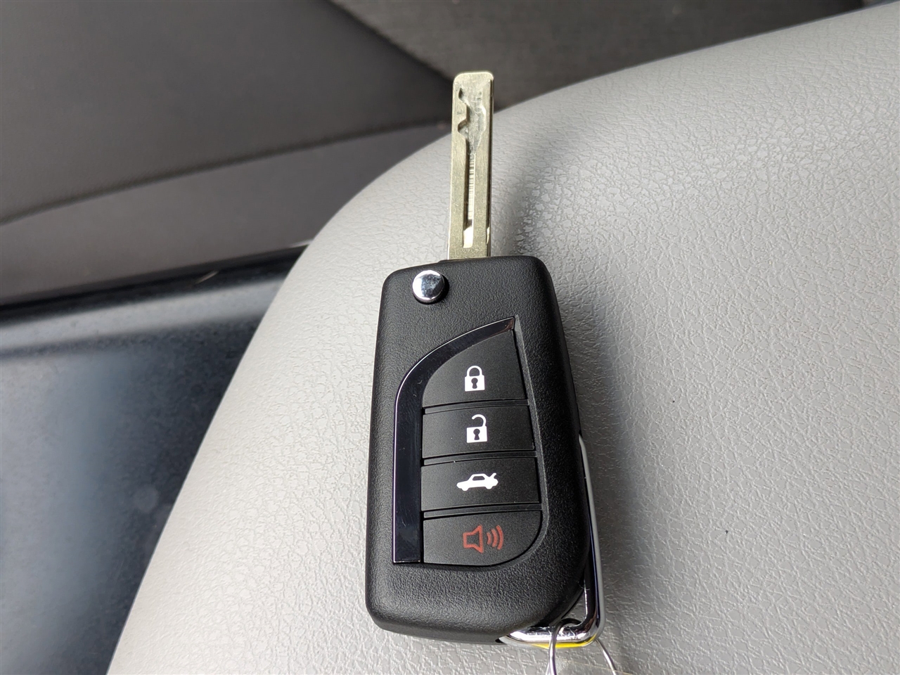 Toyota Camry LE 2018