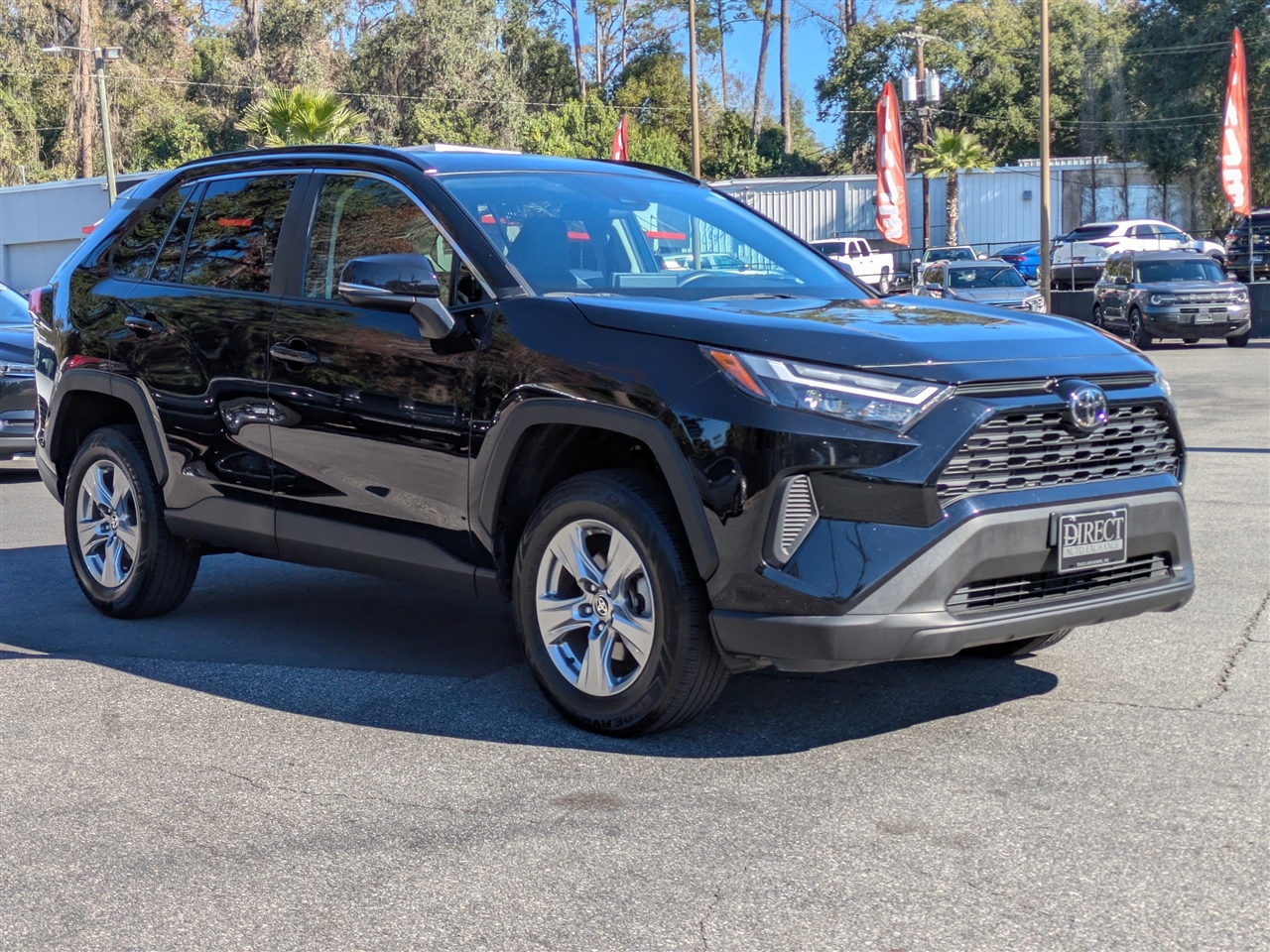 Toyota RAV4 XLE 2024